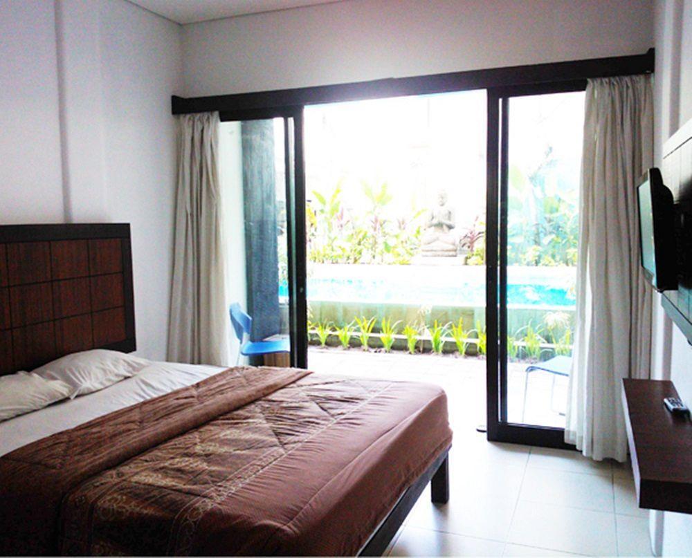 The Kubu Hotel Kuta Lombok Exterior foto
